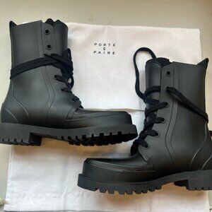 Porte & Paire Rubber combat boots - lined for warmth!!